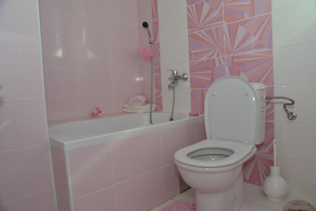 Mint Apartments أوهغيد الغرفة الصورة